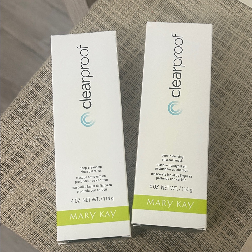 Mary Kay Clearproof Charcoal Mask - White and Green Packaging